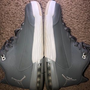 Jordan sneakers flight origin 3’s size 9.5 men